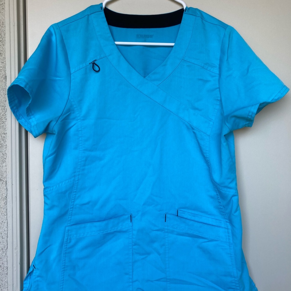SCRUBSTAR TURQUOISE SCRUB TOP/SCRUB SHIRT